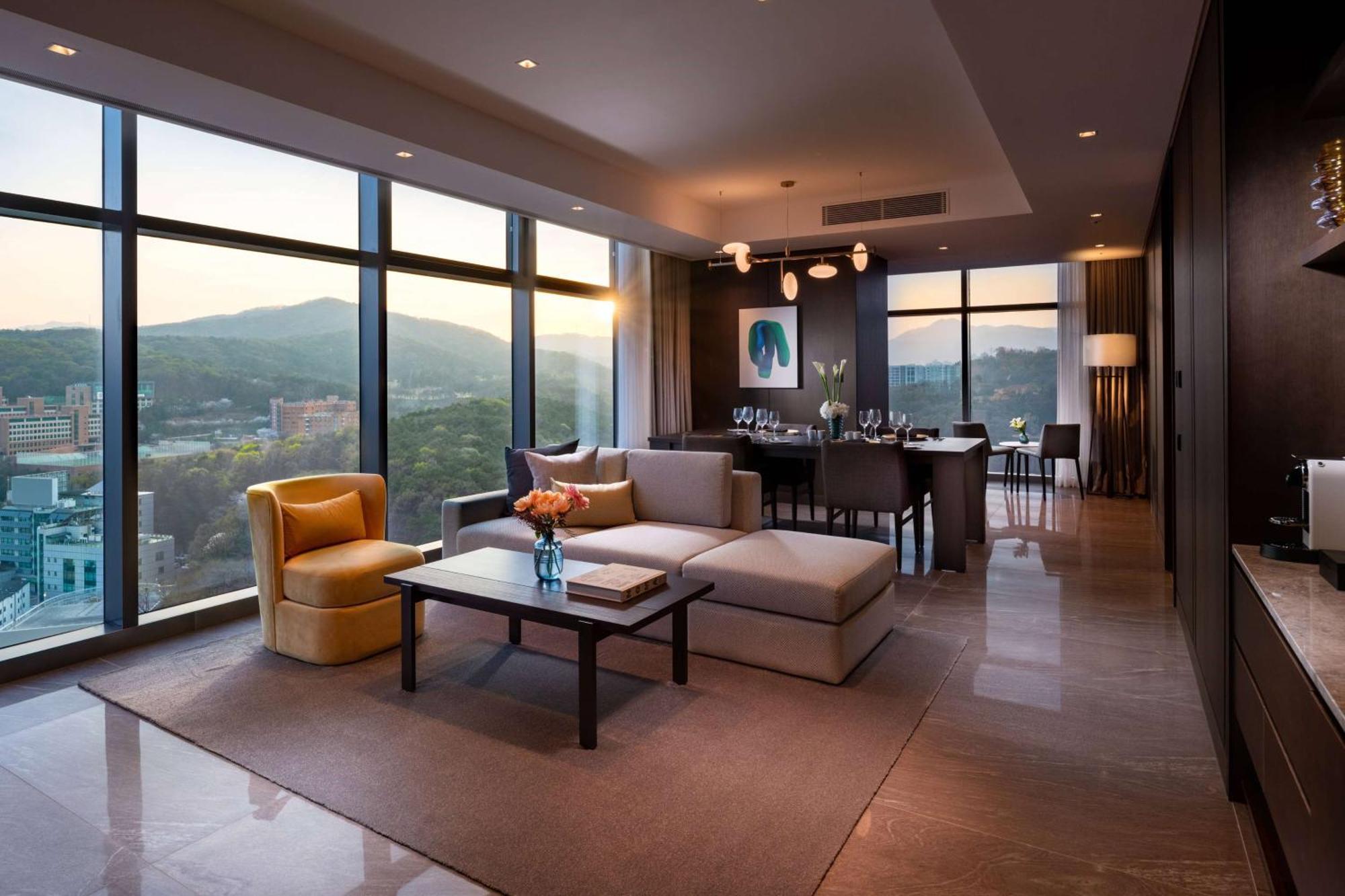 فندق Doubletree By Hilton Seoul Pangyo سيونغنام المظهر الخارجي الصورة